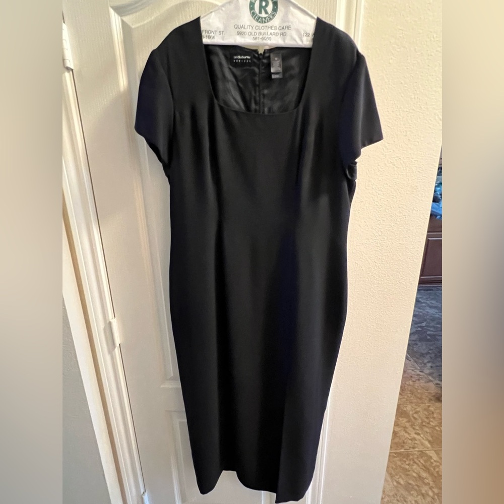 Size 16 shin length dress